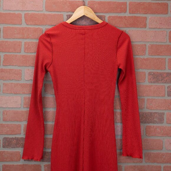 π Red Ribbed Midi Dress - Small - Picture 3 of 13
